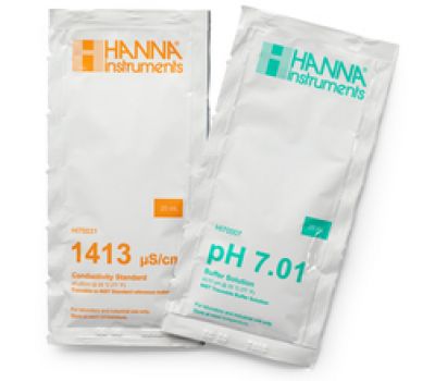 HI77100C растворы для калибровки pH 7.01 и 1413 мкСм/см, 20х20 мл (по 10 шт. каждого), с сертиф.